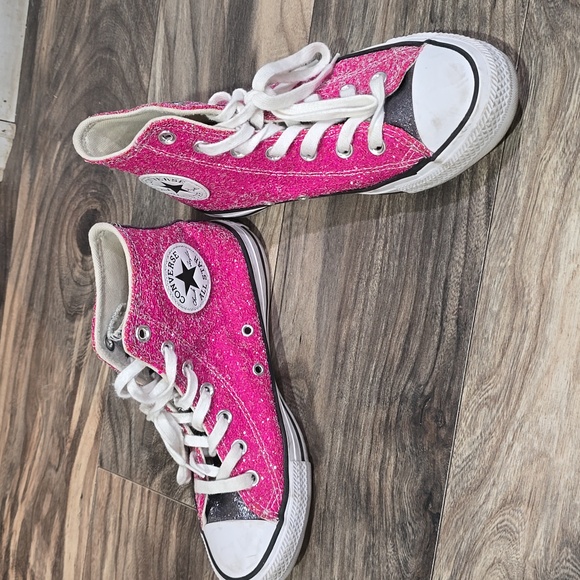 Chuck Taylor All Star Glitter Sneakers - Picture 2 of 8